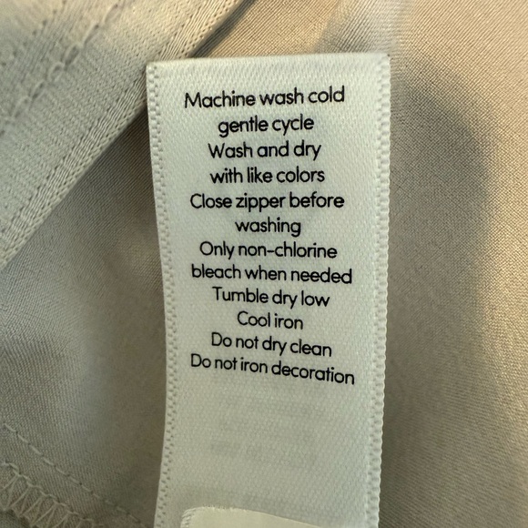 Athleta Bermuda shorts, 2 pairs. One black and one beige - Picture 8 of 9